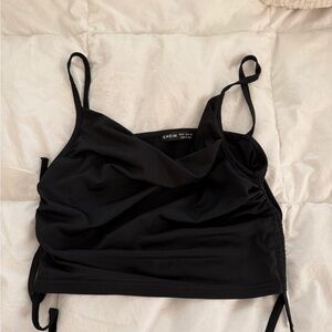 SHEIN Elegant Black Crop Top